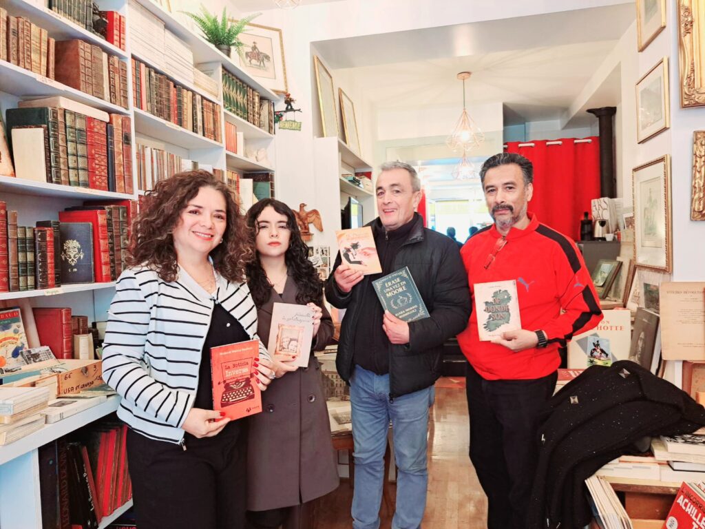 FAMILIA DE ESCRITORRES RICHARD MORRIS